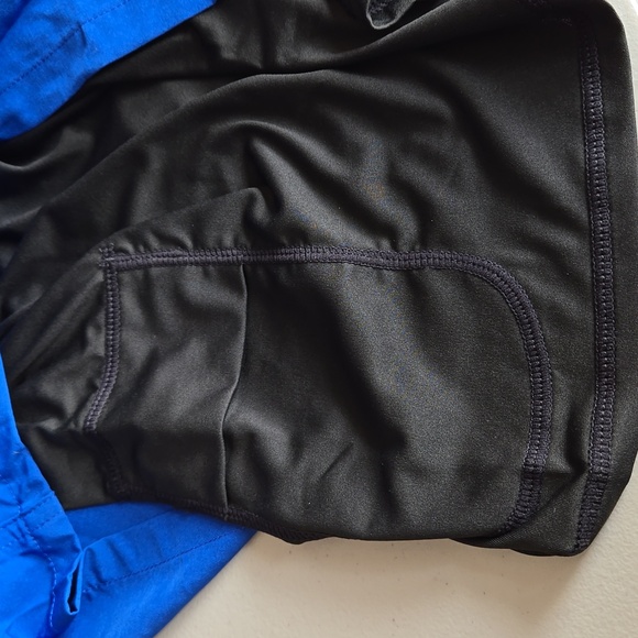 Men's swim trunks size 2XL, NWT - Picture 8 of 8